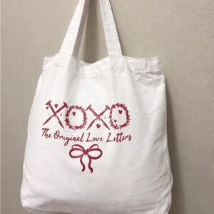 XOXO Cream Tote with Red Design